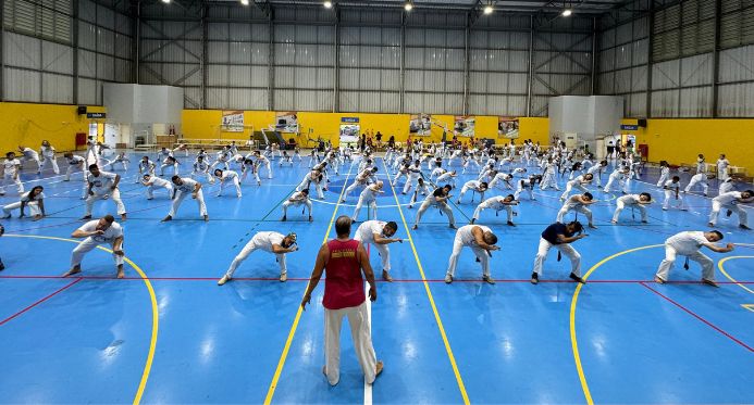 Viana sedia evento inédito de capoeira para pessoas com deficiência