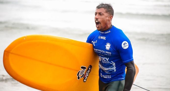 Alexandre Escobar é o primeiro capixaba a entrar no Circuito Mundial de Longboard