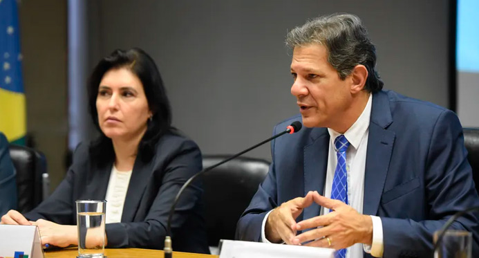 Bloqueio de verbas é 'inevitável' e deve atingir no mínimo R$ 10 bi, diz equipe econômica ao Planalto