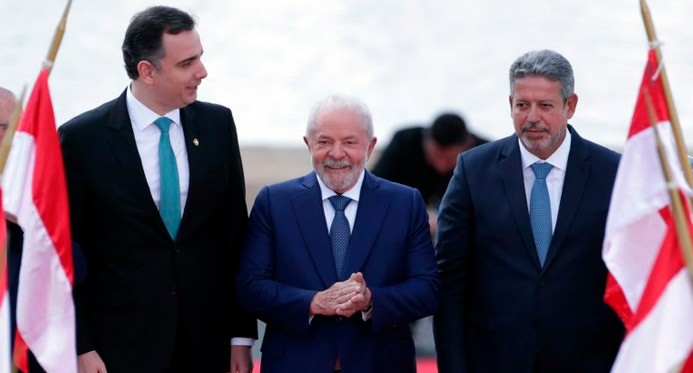 Lula afirma que o país está recuperando a “civilidade”