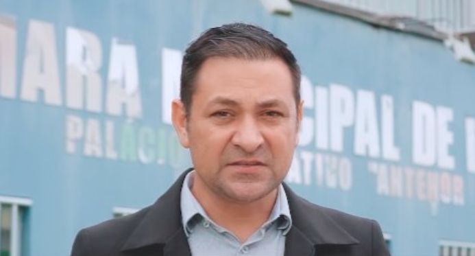 Pedido de afastamento do presidente da Câmara de Linhares é protocolado