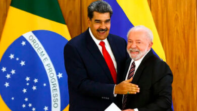 “Quem se assustou que tome um chá de camomila”, diz Maduro após comentários de Lula