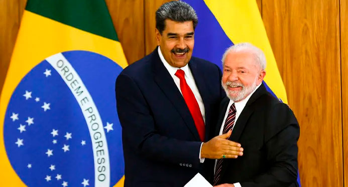 “Quem se assustou que tome um chá de camomila”, diz Maduro após comentários de Lula
