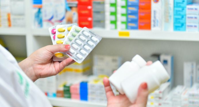 Secretaria da Saúde abre Consulta Pública para concessão logística de medicamentos