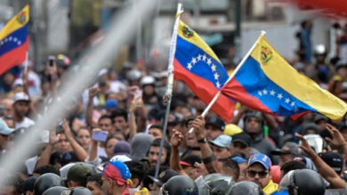 Venezuela expulsa diplomatas de países que contestam eleição