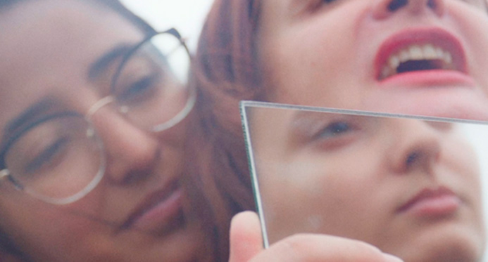 Confira a mostra ‘Nada Me Falta’ de videografias com mulheres surdas e cegas