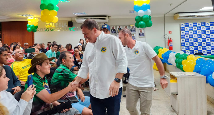 Convenção do PL confirma Maurinho Rossoni como candidato a prefeito de Linhares