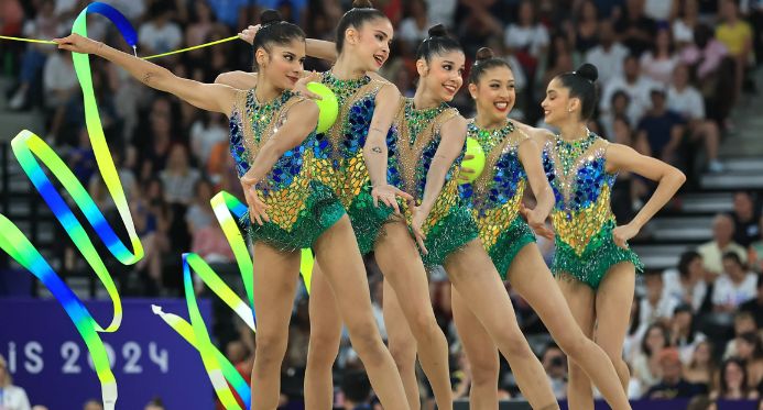 Ginástica rítmica: lesão adia sonho de medalha para equipe do Brasil