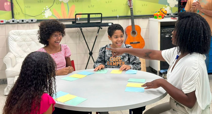 Musicalização leva cultura e diversão às crianças internadas no ES