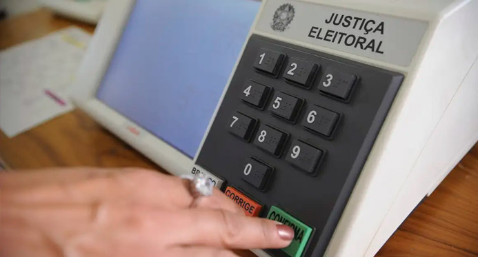 Percentual de candidaturas de pessoas negras nas eleições municipais é o maior das últimas três campanhas