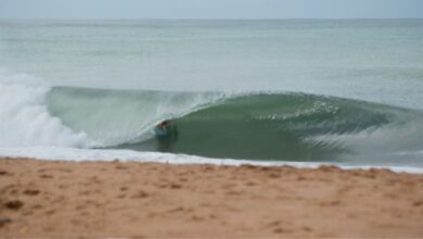 Praia de Regência, em Linhares, é selecionada para ser uma Reserva Nacional de Surf