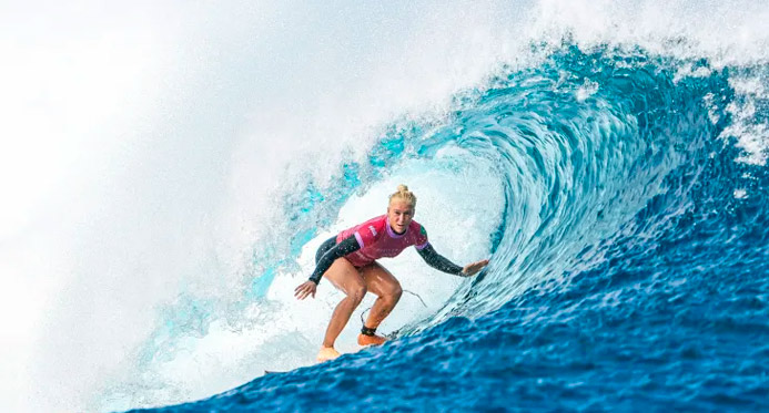 Tatiana Weston-Webb fatura primeira medalha do surfe feminino para o Brasil