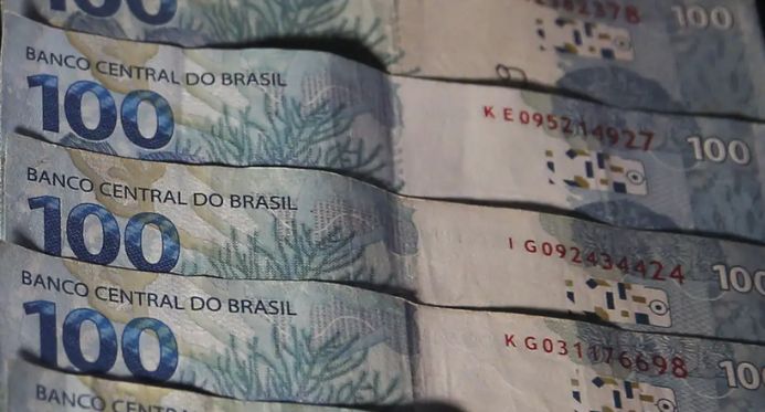 Câmara aprova texto-base que estende desoneração da folha de pagamento