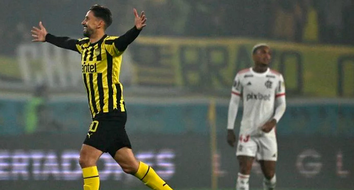 Flamengo é eliminado da Libertadores pelo Peñarol, que vai encarar o Botafogo
