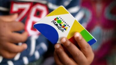 Governo deve proibir cartão do Bolsa Família para apostas online após pedido de urgência de Lula
