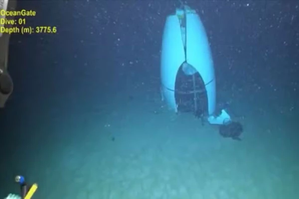Titan: submarino do Titanic é encontrado no fundo do mar e primeira imagem dos destroços é exposta