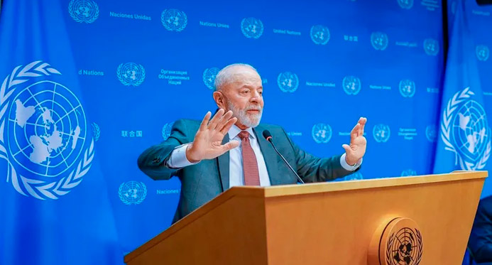 Pesquisa: 51% aprovam trabalho de Lula; 45% reprovam