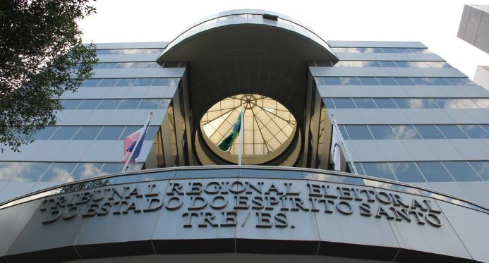 Diplomação de vereadores, prefeitos e vices eleitos em 2024 começa na próxima terça-feira no ES