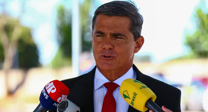 Em áudio, general afirmou que Bolsonaro deu aval para golpe até 31/12