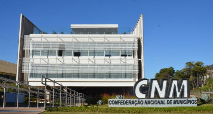 Encontro reúne mais de 30 prefeitos capixabas em Brasília