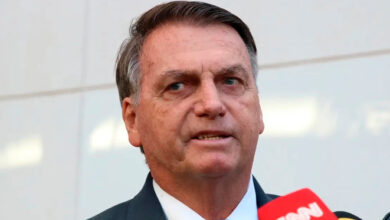 “Estou vivo e o candidato sou eu”, diz Bolsonaro sobre eleições de 2026