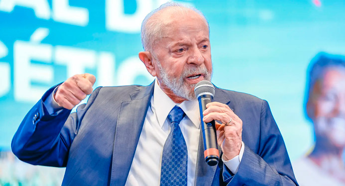 Tentaram dar um golpe para não deixar que a gente assumisse a Presidência, diz Lula