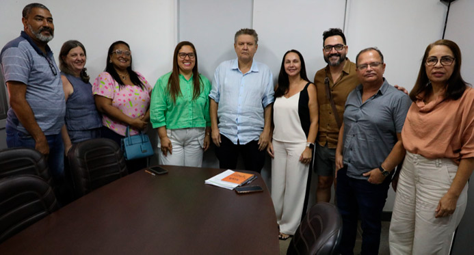 Cidade do ES vai pagar abono de R$ 6 mil