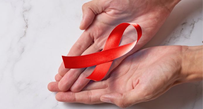 Espírito Santo inicia campanha do Dezembro Vermelho para conscientização sobre HIV/Aids