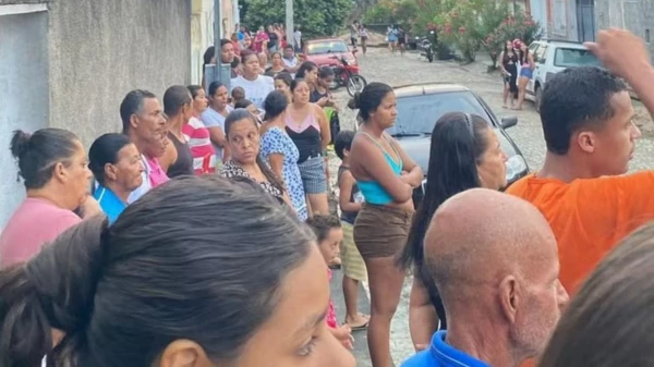 Família não enterra mulher falecida, acreditando que ela ressuscitará no terceiro dia