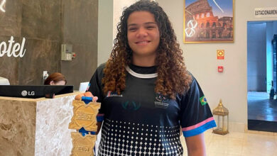 Lutadora capixaba é campeã da categoria absoluta no Brasília Internacional Open de Jiu-Jitsu