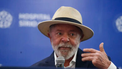 Tem direito à presunção de inocência, diz Lula sobre Braga Netto
