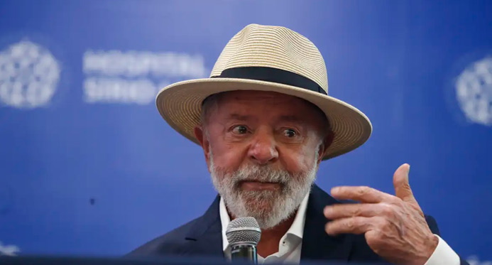 Tem direito à presunção de inocência, diz Lula sobre Braga Netto