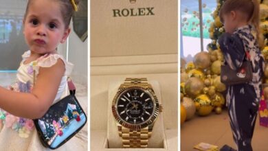 Maria Flor com bolsa, relógio de Zé Felipe e Maria Alice com bolsa