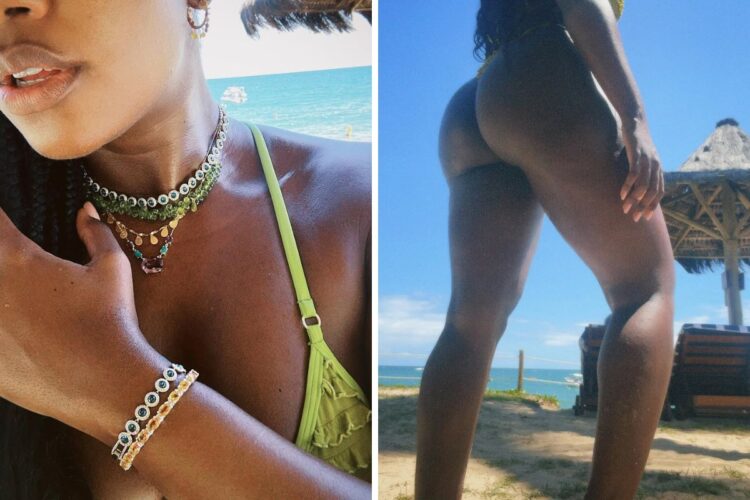 Iza de biquíni na praia