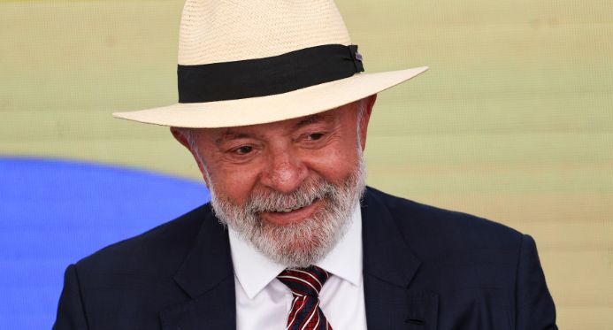 Lula lança programa de incentivo e valorização para professores