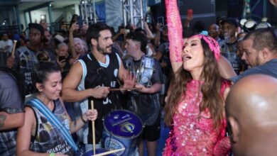 Sabrina e Nicolas Prattes na Unidos de Vila Isabel