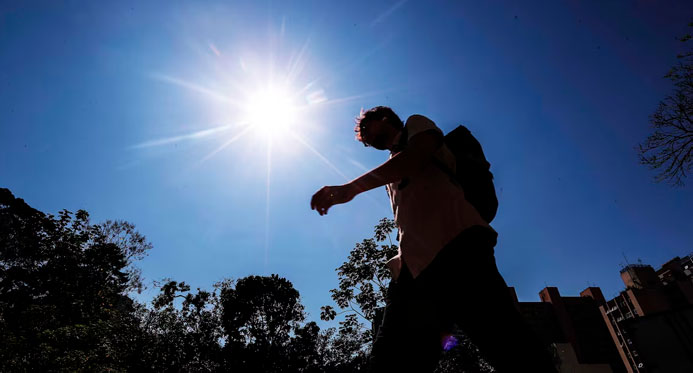 AVC: profissional do HEC fala sobre o impacto das altas temperaturas na saúde