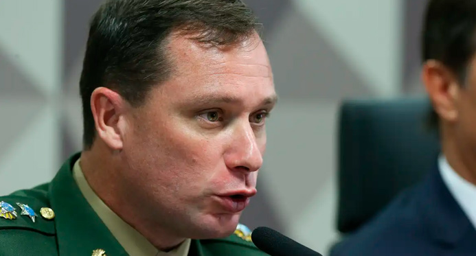 Cid diz que Bolsonaro pressionou ministro a insinuar fraude nas urnas