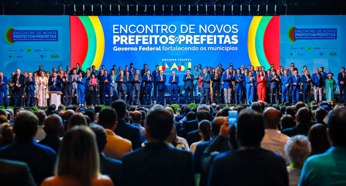 Quando terminar o mandato, vocês vão dizer: Lulinha, fica!, diz Lula