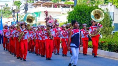 Banda de Jaguaré se apresenta no desfile de 35 anos de São Domingos do Norte