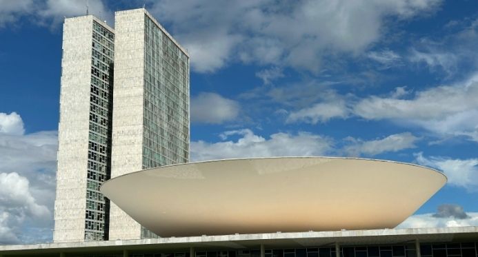 CNBB critica proposta em tramitação no Congresso que muda Lei da Ficha Limpa