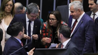 Congresso aprova Orçamento de 2025 com três meses de atraso e previsão de R$ 15 bilhões de superávit