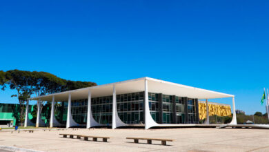 STF confirma Moraes, Dino e Zanin em julgamento de Bolsonaro
