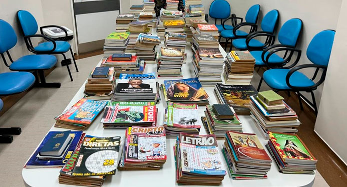 Campanha arrecada mais de 700 livros para pacientes do Hospital Dr. Jayme Santos Neves