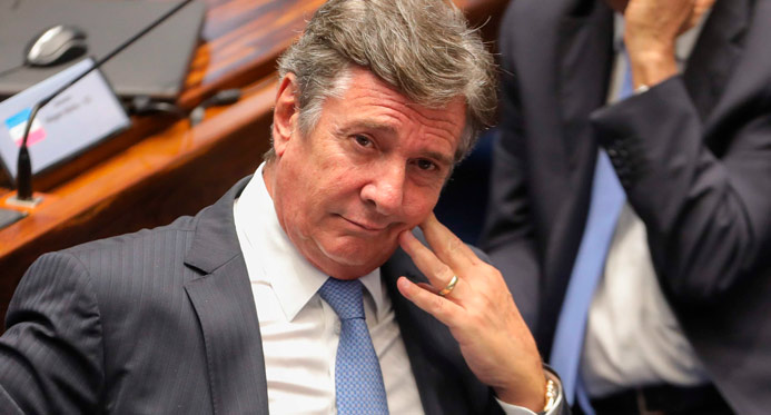 Ex-presidente Fernando Collor é preso em Maceió