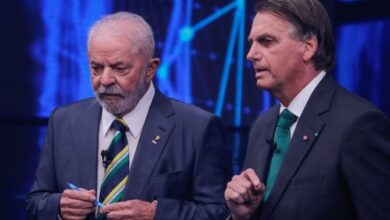 Inelegível, Bolsonaro tem empate técnico com Lula em eventual 2º turno, aponta Quaest