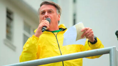Para 52%, Bolsonaro deveria ser preso; 42% discordam, diz pesquisa