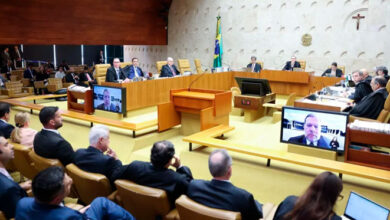 “Perdeu, mané”: Fux sugere um ano e meio de prisão a mulher; Moraes quer 14