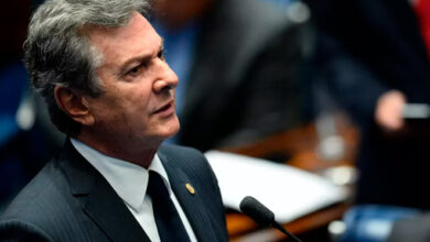 Por 6×4, STF referenda decisão de Moraes e mantém prisão de Collor
