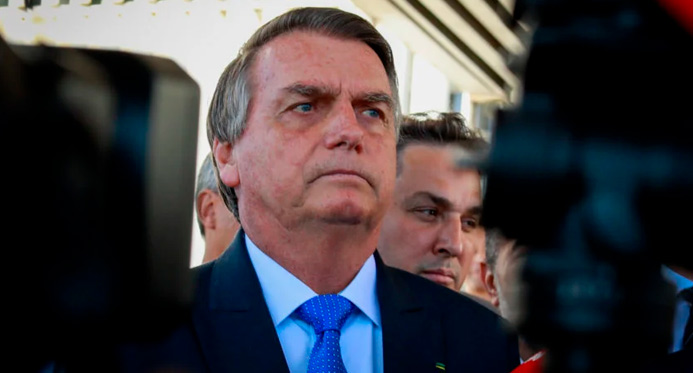 “Ainda acredito em milagre”, diz Bolsonaro sobre absolvição